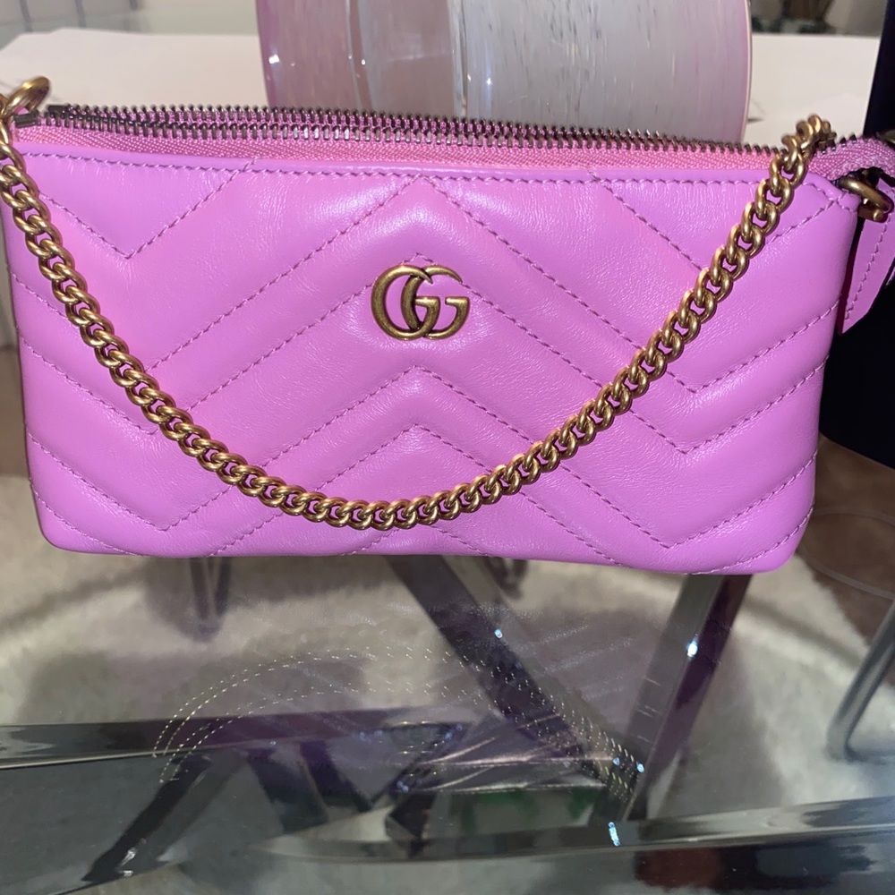 SOLD!!Gucci Marmont Wristlet (Pink)
